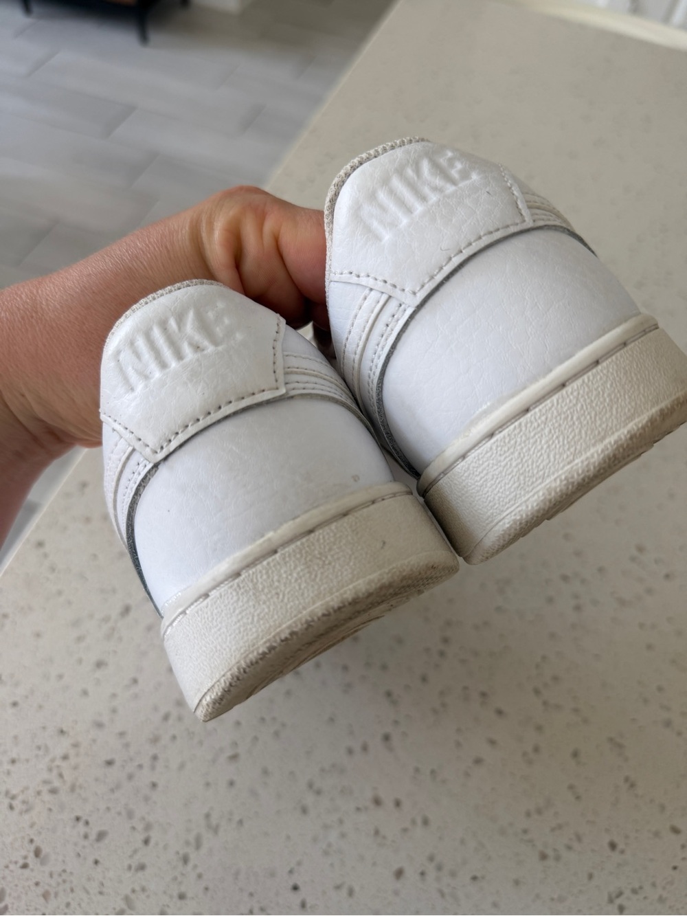 Nike White Sneakers Size 8 Women - Picture 8 of 10